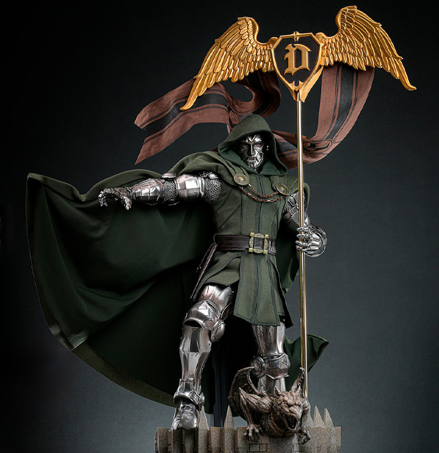 Doctor Doom Sixth Scale Figure