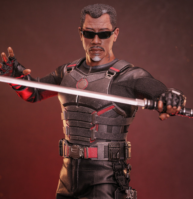 Blade Sixth Scale Figure by Hot Toys