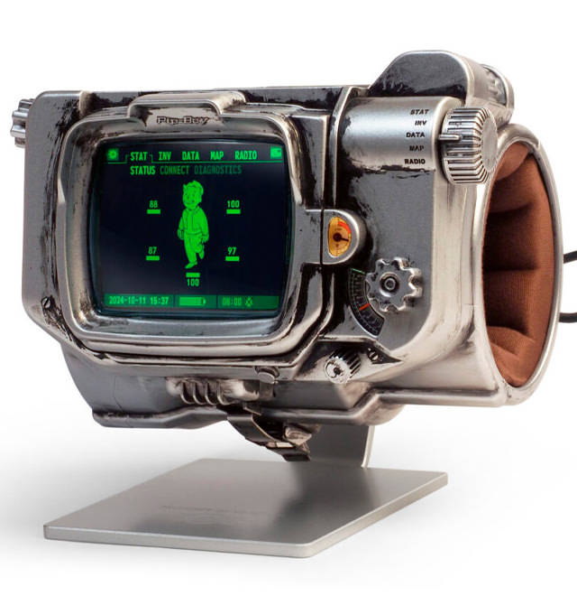 Pip-Boy 3000 Mk V (Fallout) Prop Replica by The Wand Company