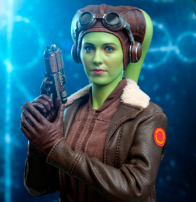 Hera Syndulla Sixth Scale Figure