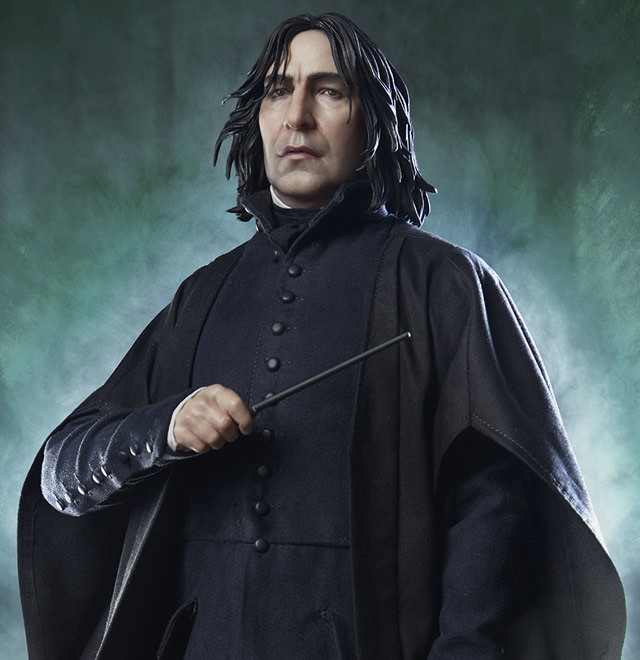 Severus Snape Premium Format™ Mixed Media Figure