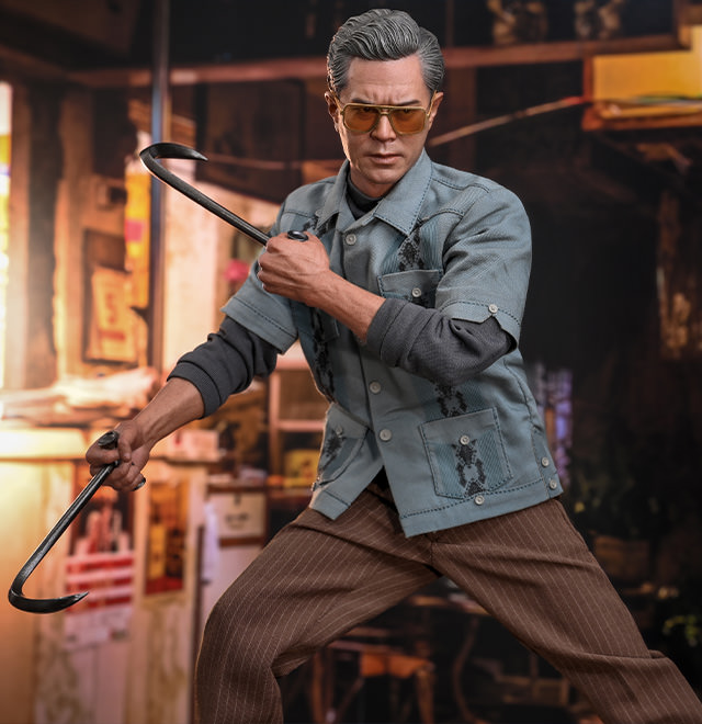 Cyclone Sixth Scale Figure