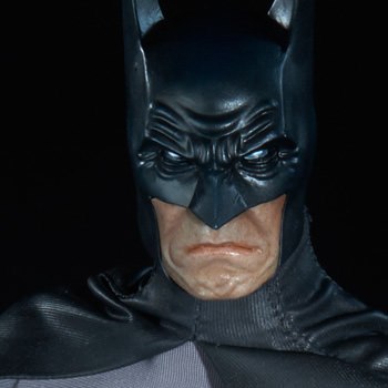 Batman Gotham Knight Sixth Scale Figure
