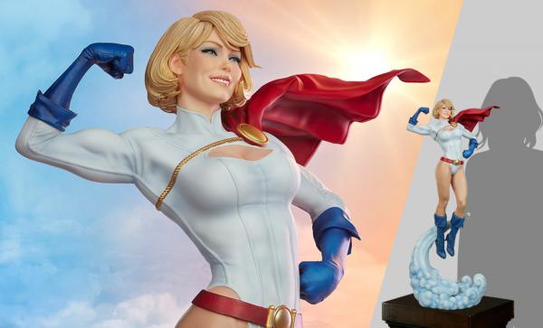 Power Girl Premium Format™ Figure
