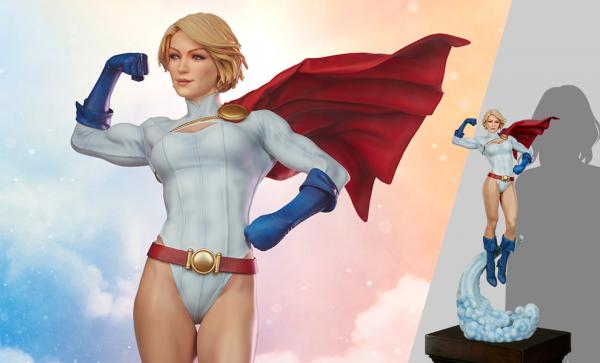 Power Girl Premium Format™ Figure