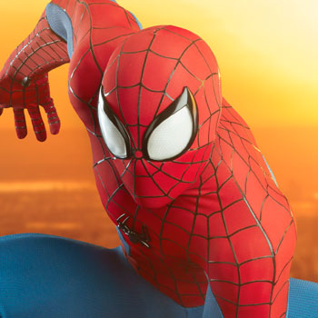 Spider-Man Legendary Scale™ Figure