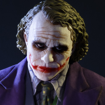 The Joker Polystone Statue
