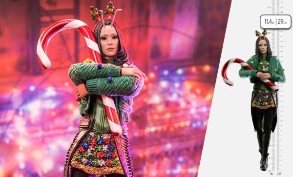 Mantis Sixth Scale Figure