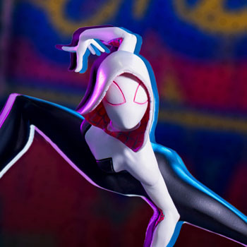 Gwen Stacy 1:10 Scale Statue