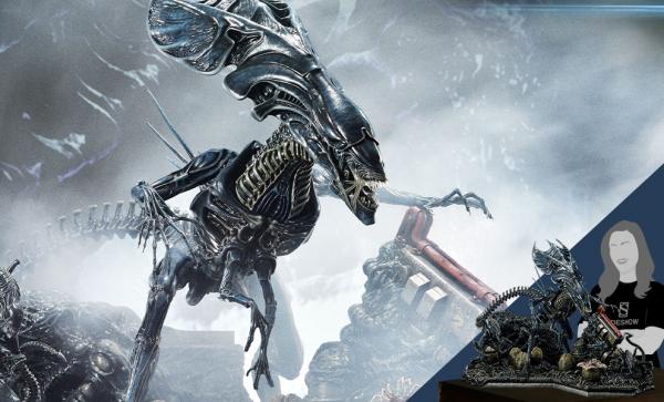Queen Alien Battle Diorama