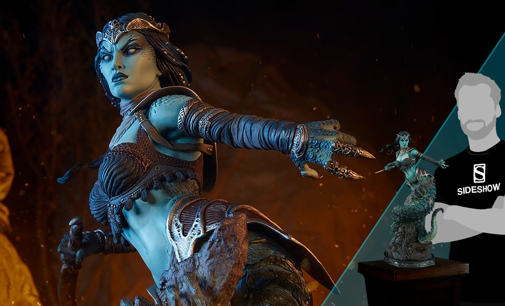 Gallevarbe Eyes of the Queen Premium Format™ Figure