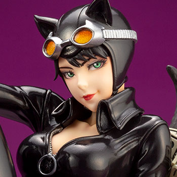Catwoman Returns Statue