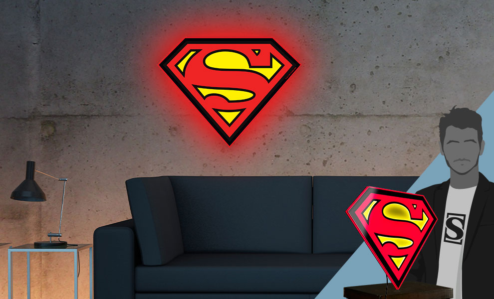 Superman LED Logo Light (Large) Wall Light