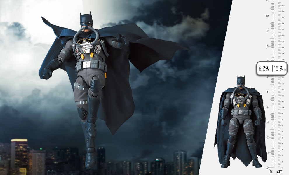 Stealth Jumper Batman (Hush) Collectible Figure