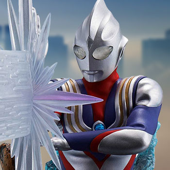 Ultraman Tiga Multi Type Collectible Figure