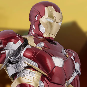 Iron Man Mark 46 DLX Collectible Figure