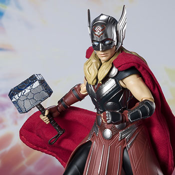 Mighty Thor Collectible Figure