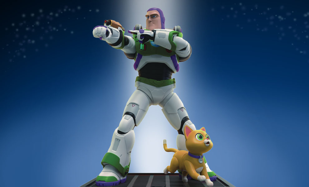 Buzz Lightyear D-Stage Statue