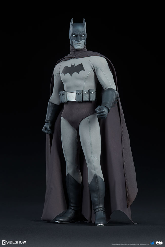 batman sixth scale figure by sideshow collectibles