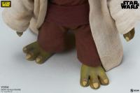 Gallery Image of Yoda Sixth Scale Figure