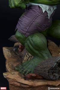 Gallery Image of Hulk and Wolverine Maquette