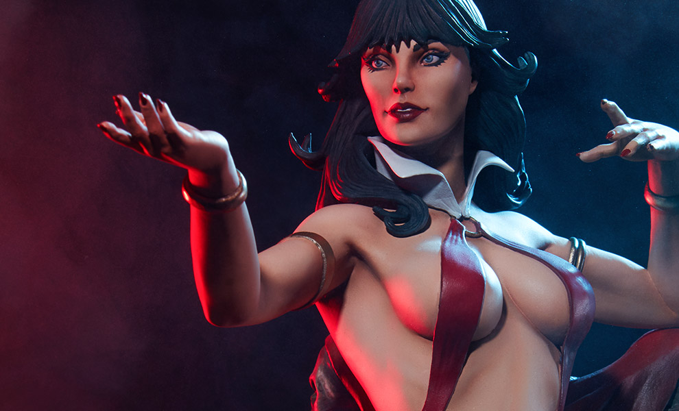 Gallery Feature Image of Vampirella Statue - Click to open image gallery