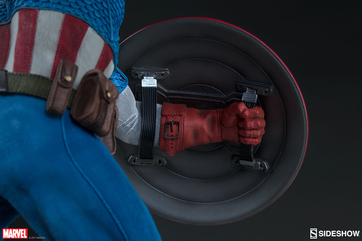 sideshow captain america statue