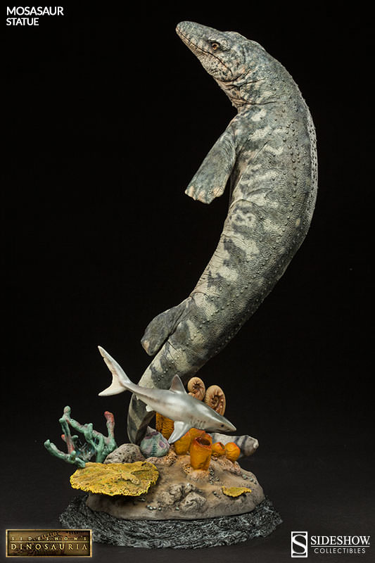 jurassic world mosasaurus statue