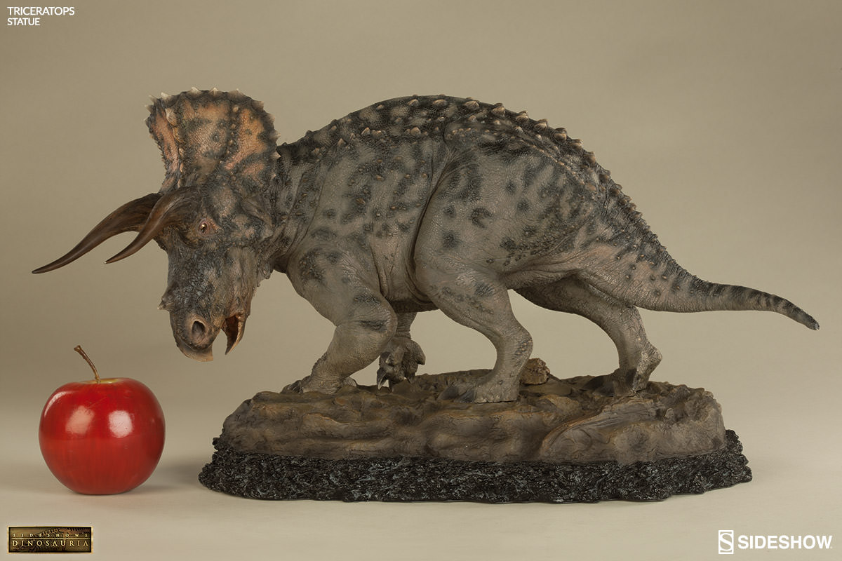 happy horse triceratops