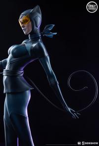 Gallery Image of Catwoman Statue