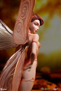 Gallery Image of Tinkerbell (Fall Variant) Statue