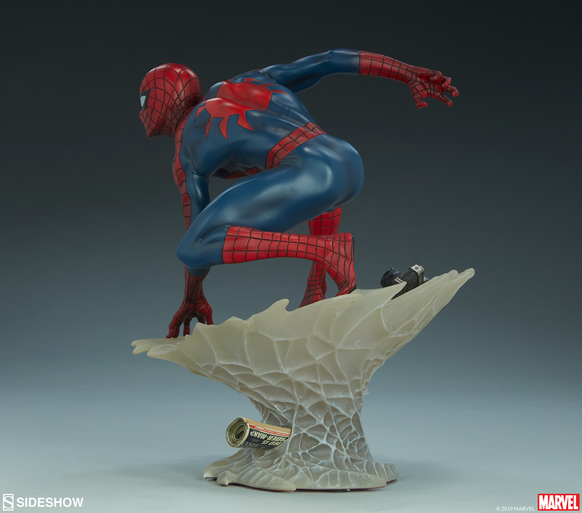mcfarlane spider man statue