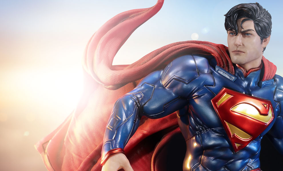 Gallery Feature Image of Superman Polystone Statue - Click to open image gallery
