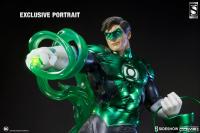 Gallery Image of Green Lantern Statue