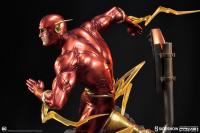 Gallery Image of The Flash Statue