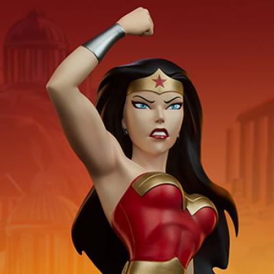 Unboxing Video Wonder Woman Statue