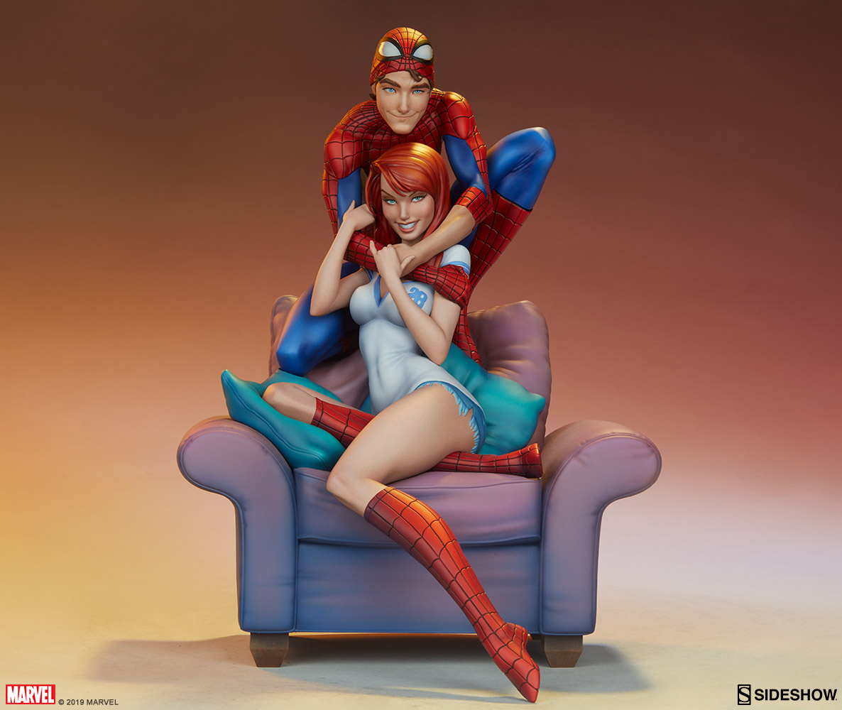 spider-man-and-mary-jane_marvel_gallery_