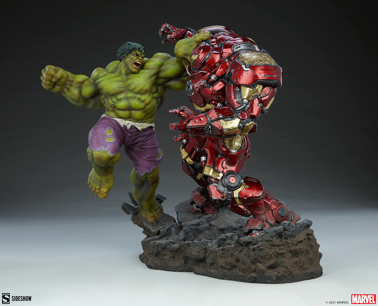 Hulk vs Hulkbuster Maquette Hulk-vs-hulkbuster_marvel_gallery_60b9026483d53