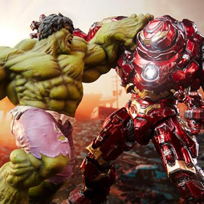 360 Hulk vs Hulkbuster Maquette