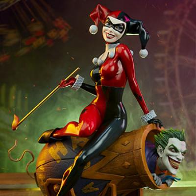 Out of the Box Harley Quinn and The Joker Diorama