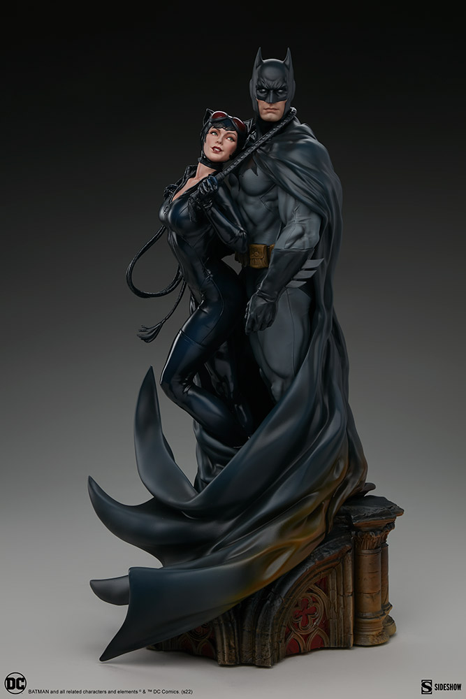 Batman and Catwoman Diorama Statue Batman-and-catwoman_dc-comics_gallery_62698cb449e97