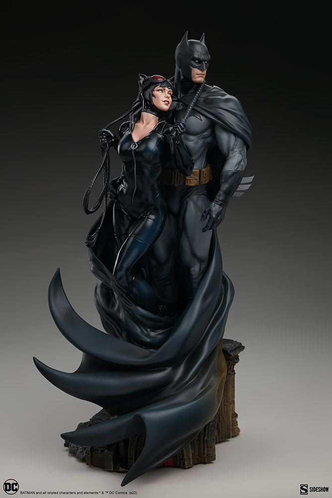 Batman and Catwoman Diorama Statue Batman-and-catwoman_dc-comics_gallery_62698cb54b82c