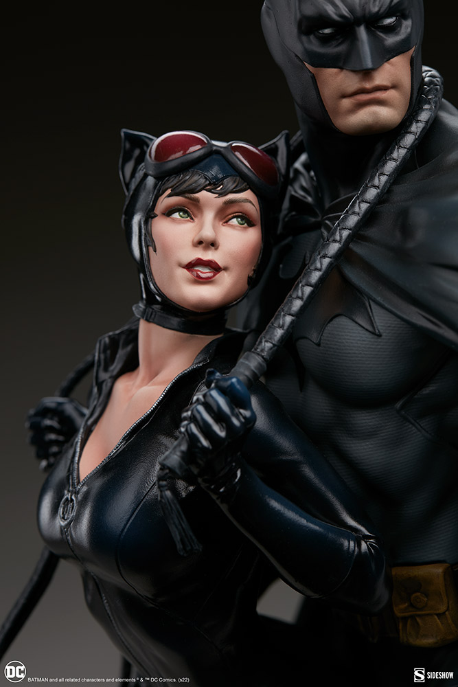 Batman and Catwoman Diorama Statue Batman-and-catwoman_dc-comics_gallery_62698cb703d35