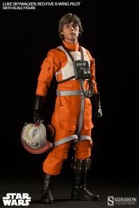 Gallery Image of Luke Skywalker: Red Five X-wing Pilot Sixth Scale Figure