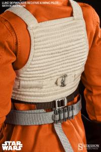 Gallery Image of Luke Skywalker: Red Five X-wing Pilot Sixth Scale Figure