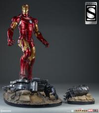 Gallery Image of Iron Man Mark III Maquette