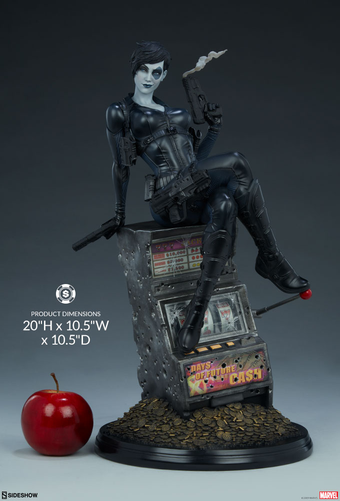 domino sideshow statue