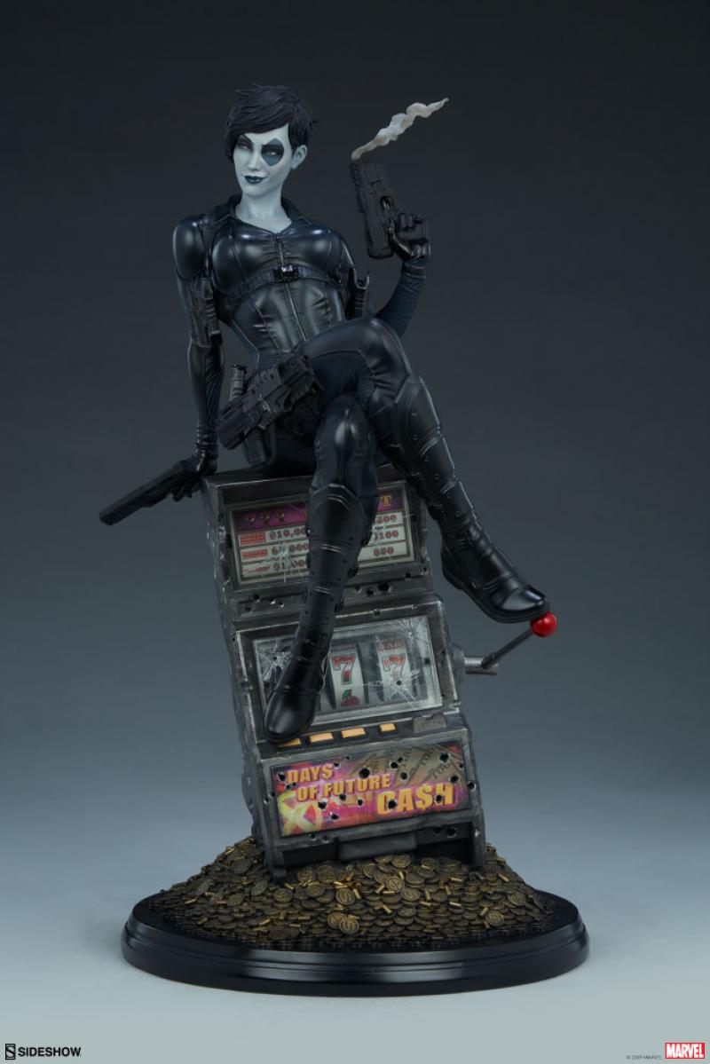 sideshow domino statue