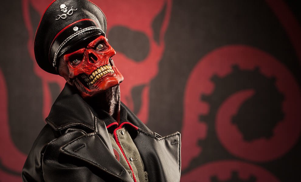 Gallery Feature Image of Red Skull Premium Format ™ Figure - Click to open image...