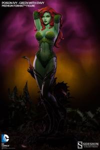 Gallery Image of Poison Ivy Premium Format™ Figure